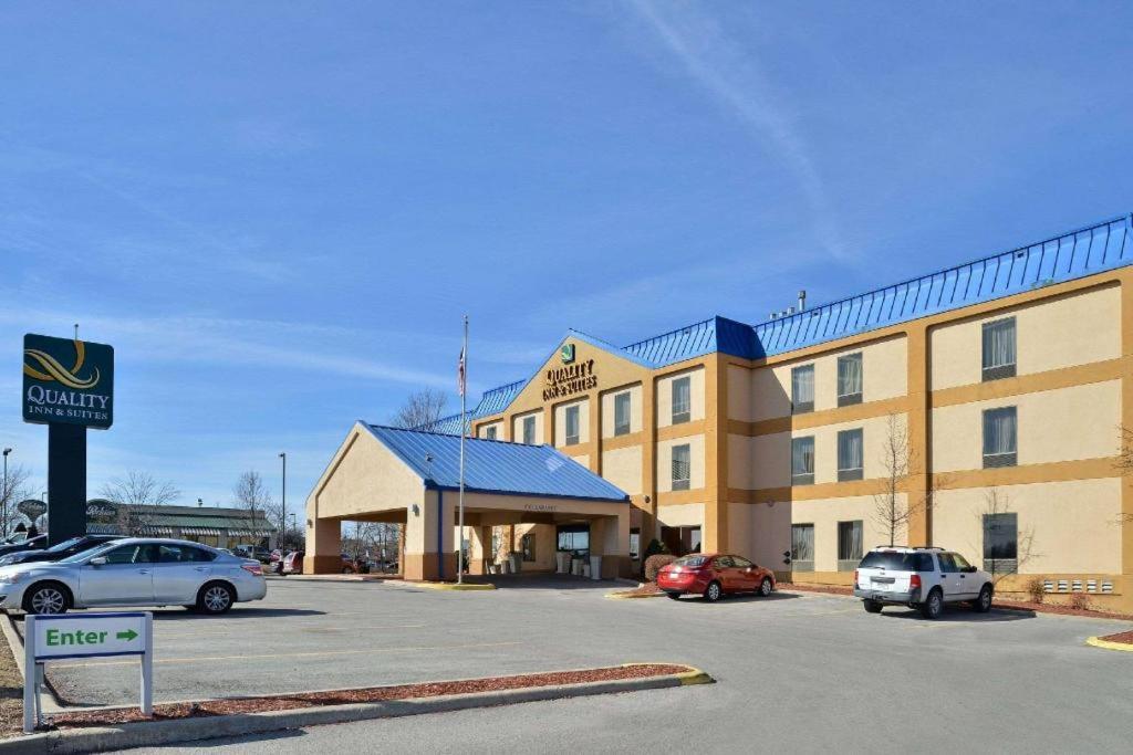 Quality Inn & Suites Джефферсон-Сити Экстерьер фото